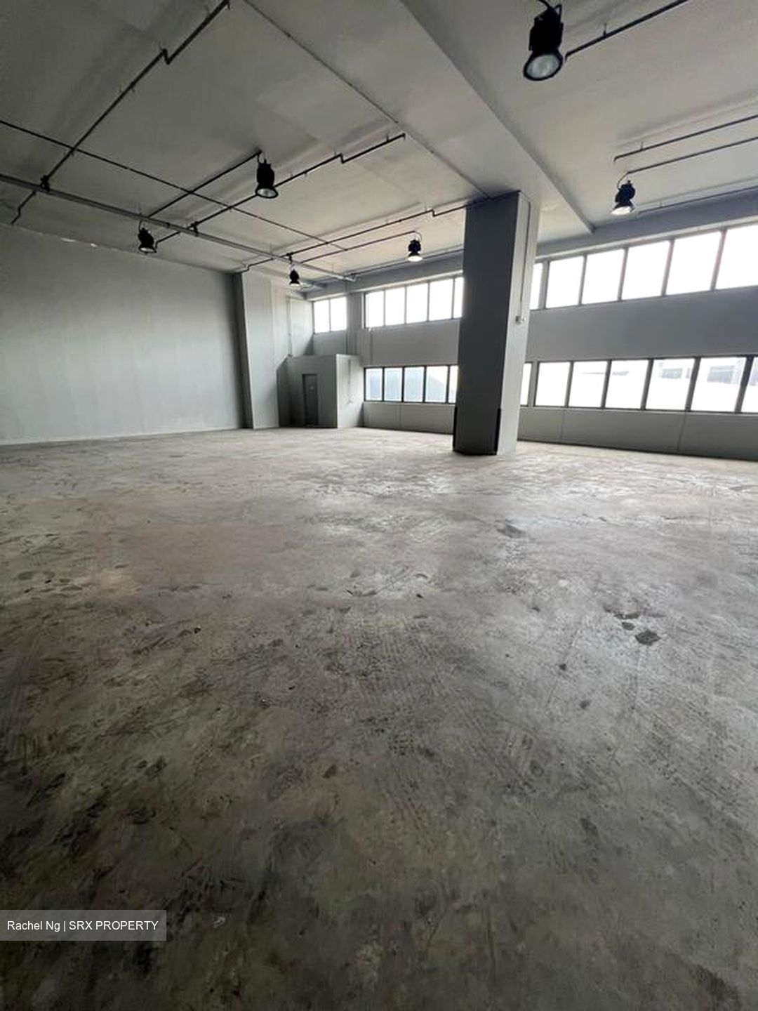 Carros Centre (D25), Factory #453149991